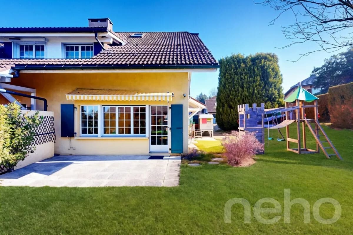 VILLA LUMINEUSE AU CALME, ENTRE NATURE ET PROXIMITÉ DE LAUSANNE