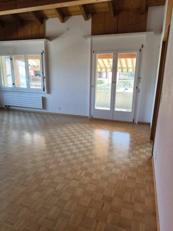 Grosse 4,5Zi mit zusätzlicher Gallerie