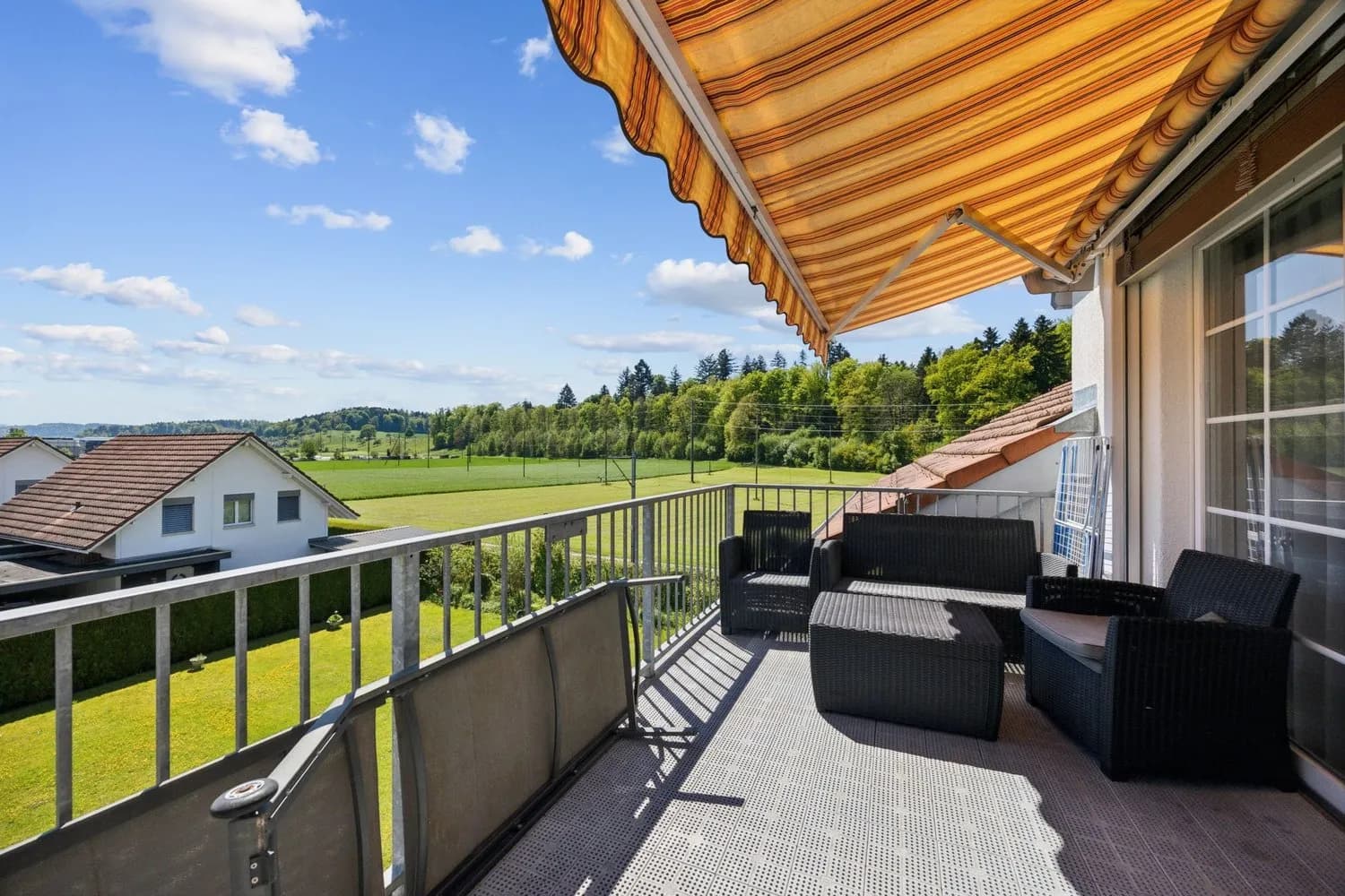 4.5-Zi.-Dachwohnung mit 12 m² Terrasse in Lotzwil