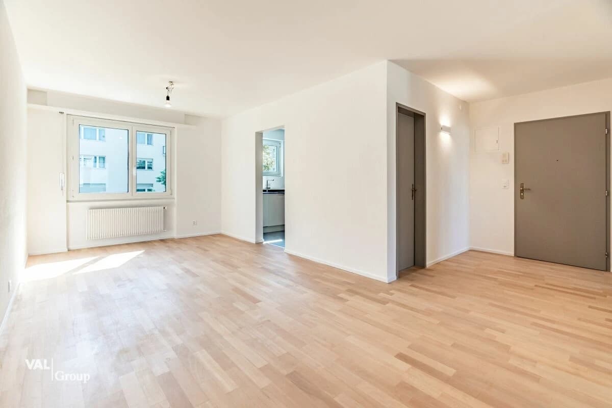 Lichtdurchflutete Wohnung mit Talsicht in familienfreundlichem Quartier