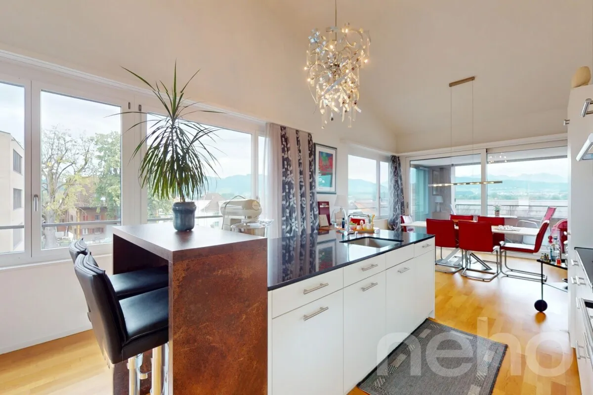 Licht, Weite und Ausblick ? stilvolle 3.5-Zimmer-Dachwohnung