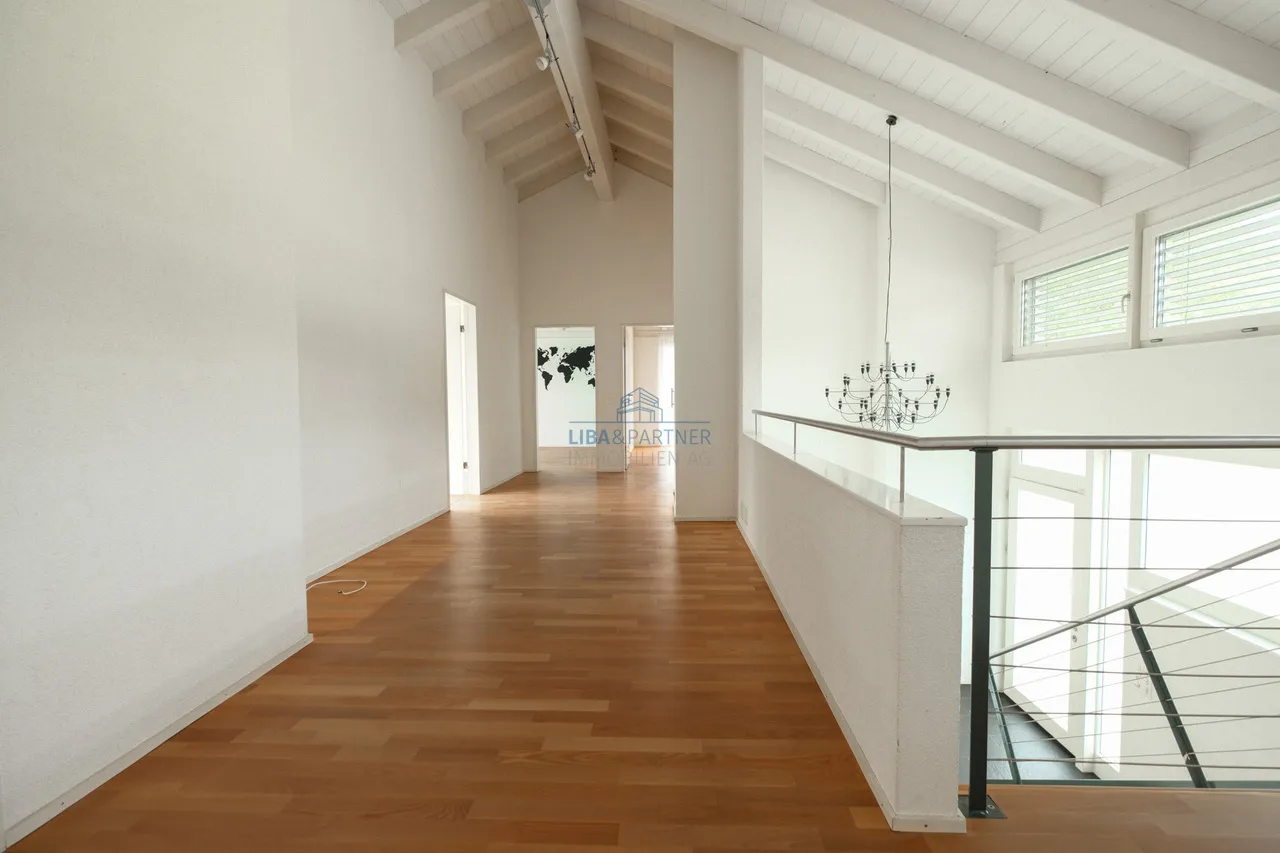 Grosszügiges Wohnanwesen mit Pool & exklusivem Ambiente in Bestlage