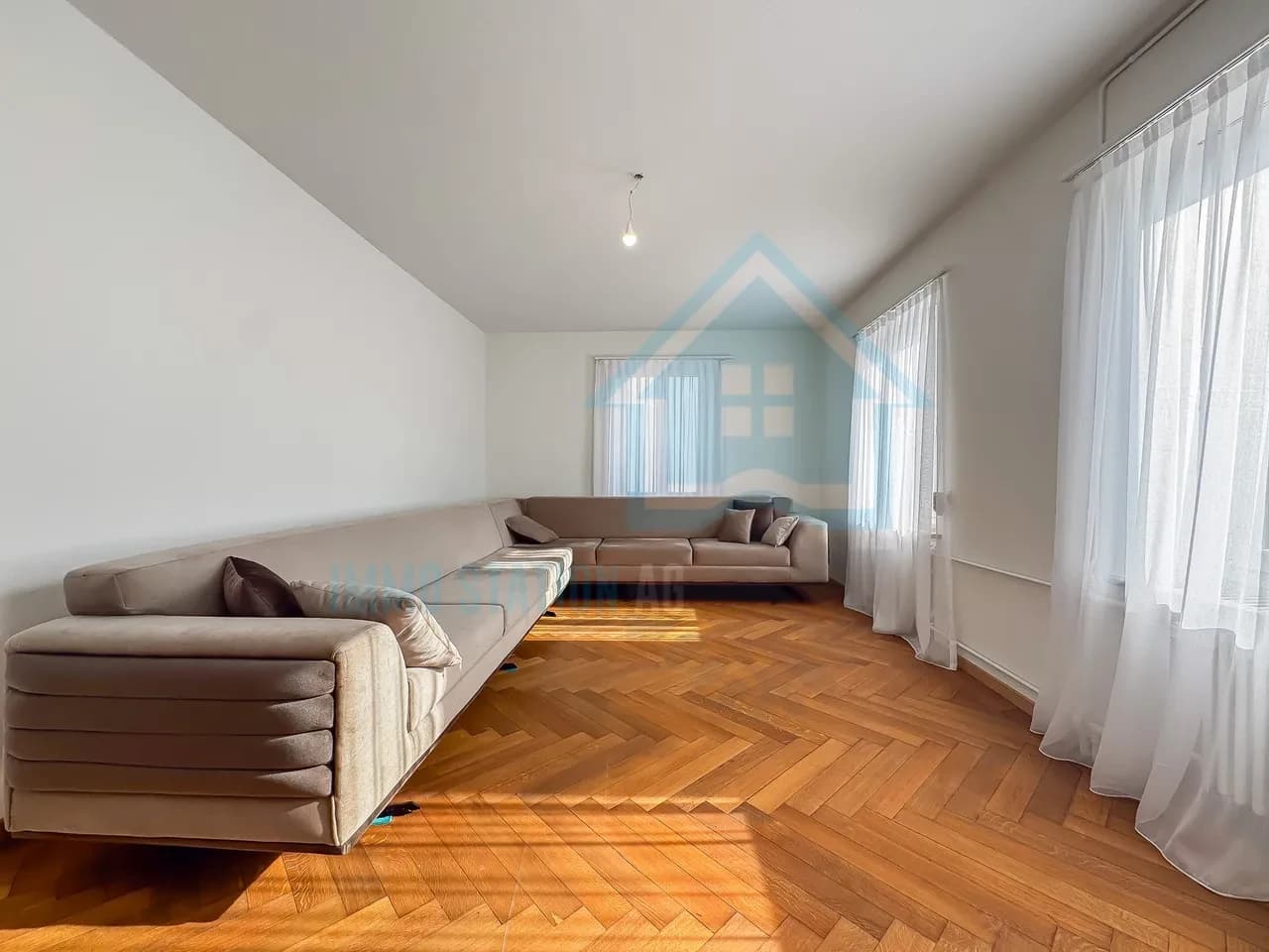 Lichtdurchflutete 2.5-Zimmer-Wohnung an zentraler Lage in Murgenthal