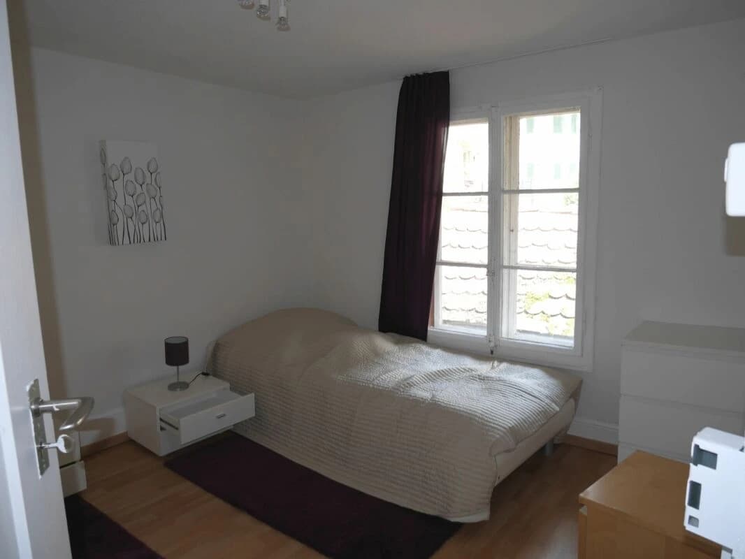 möblierte kleine 3-Zimmer Gaststätte (Ohne Küche!)