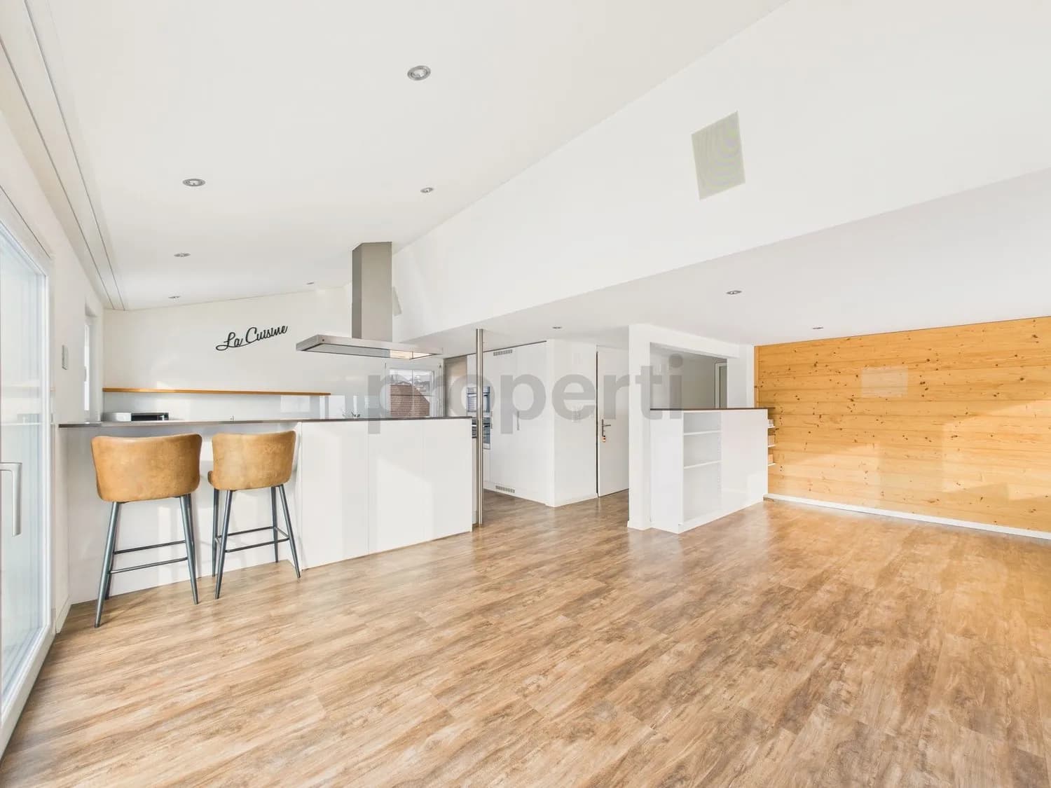 Charmante 3.5-Zimmer-Wohnung mit Balkon in Urnäsch