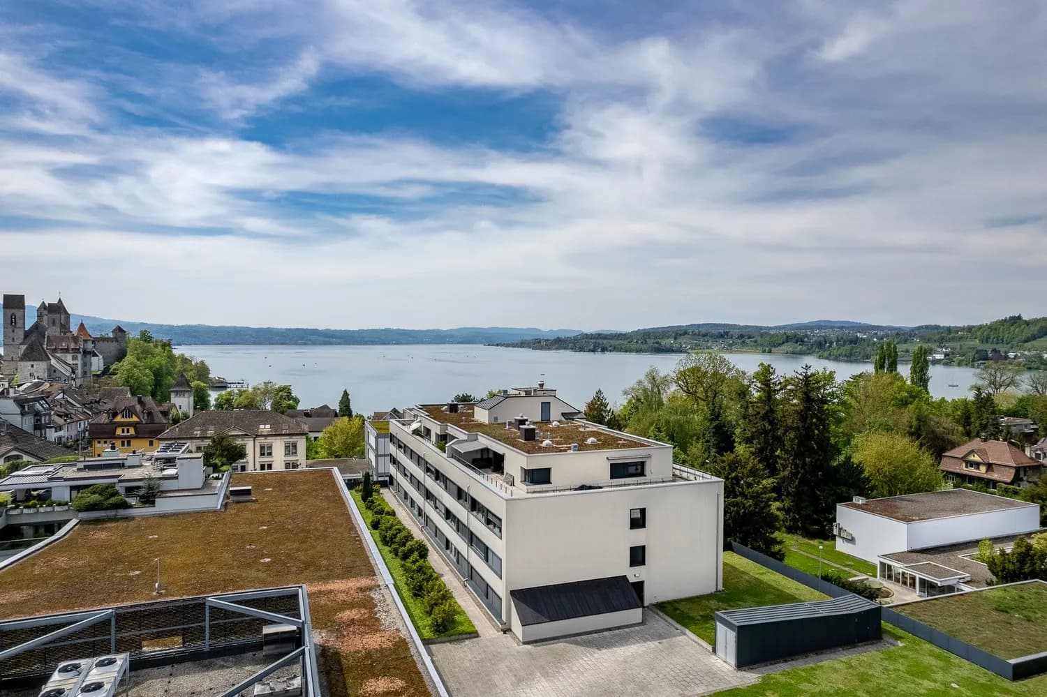 Zentrum Sonnenhof - Wohnen am Puls der Stadt Rapperswil-Jona!