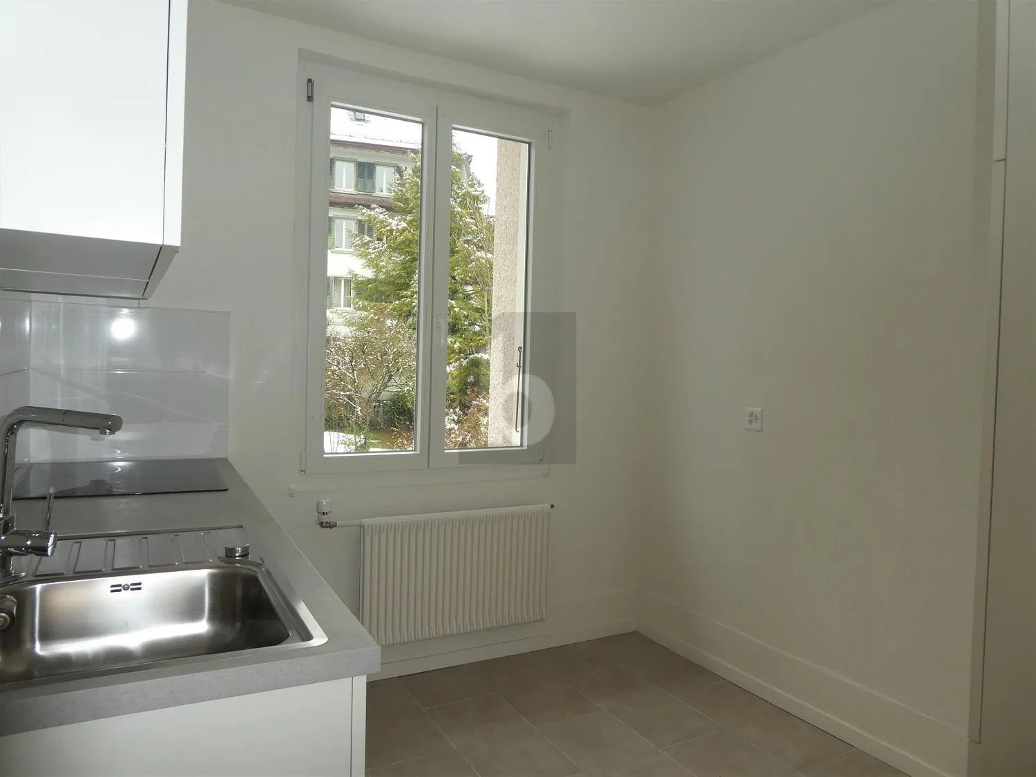 CHARMANTES ALTBAUJUWEL IN ZENTRALER LAGE