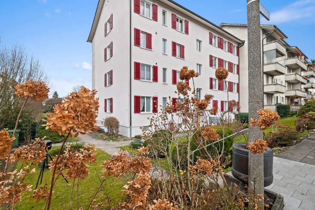 Charmante 3.5-Zimmer-Wohnung mit Balkon