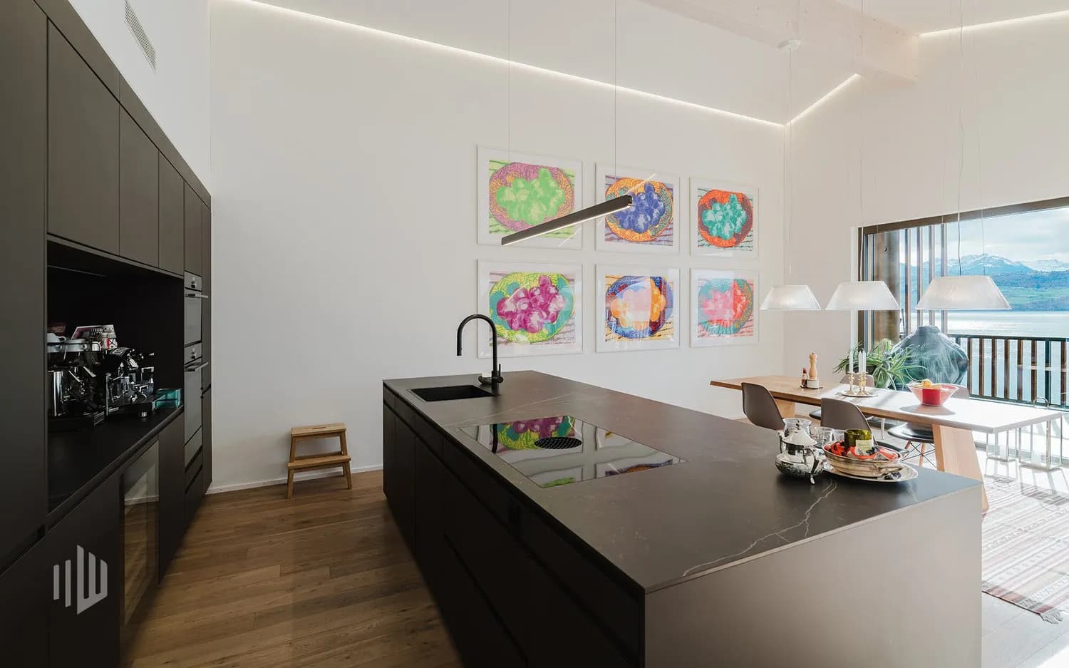 ImmoWyss -  Exklusive Dachwohnung im "Lake Spirit"  über dem Thunersee