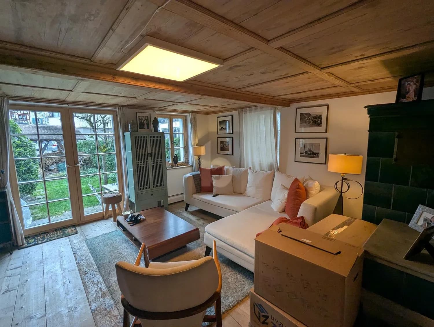 EXKLUSIVES BIJOU MIT RUHIGEM GARTEN