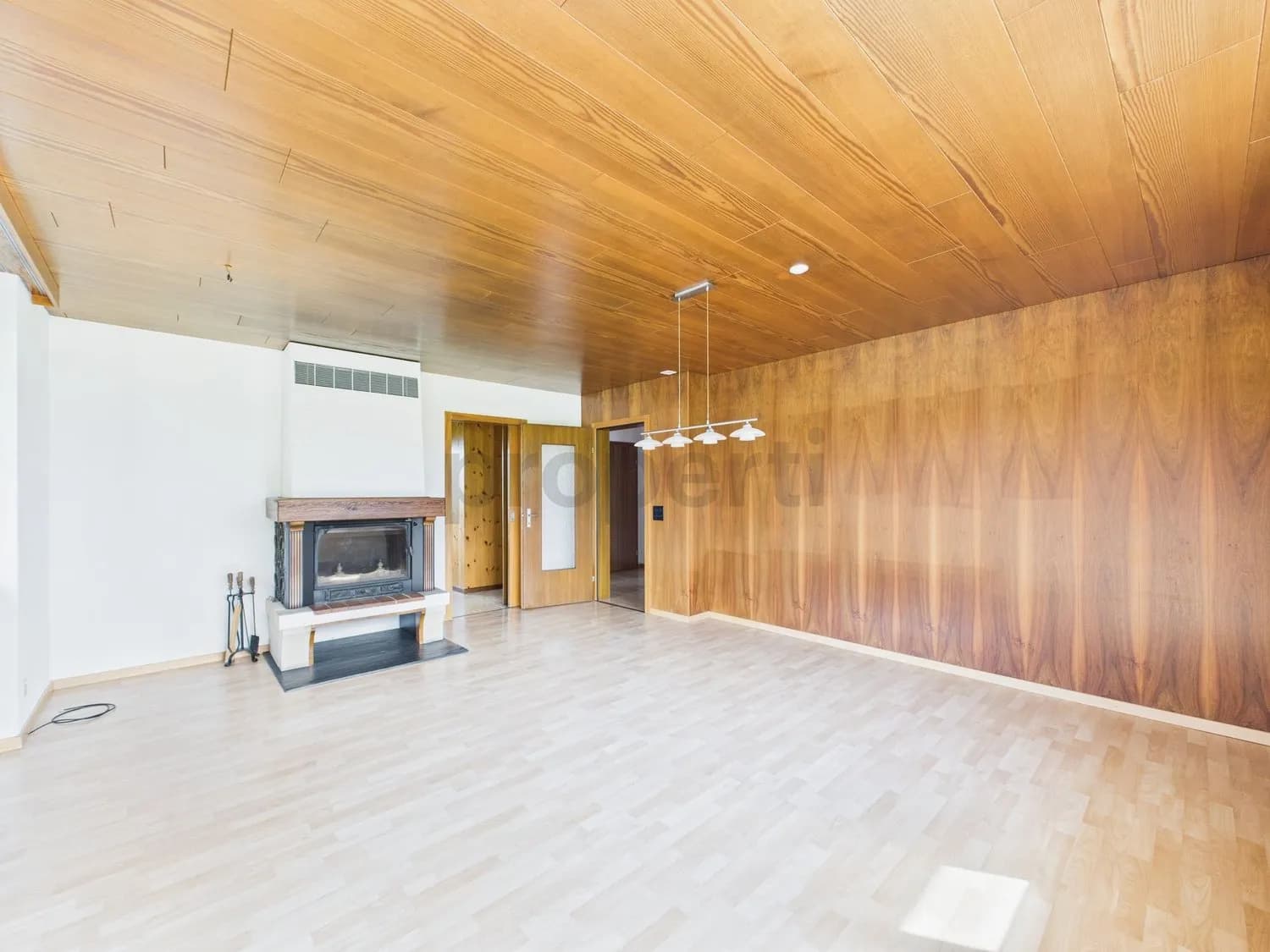 Attraktive 5-Zimmer-Wohnung mit wunderschöner Aussicht in Amlikon-Bissegg, Kanton TG