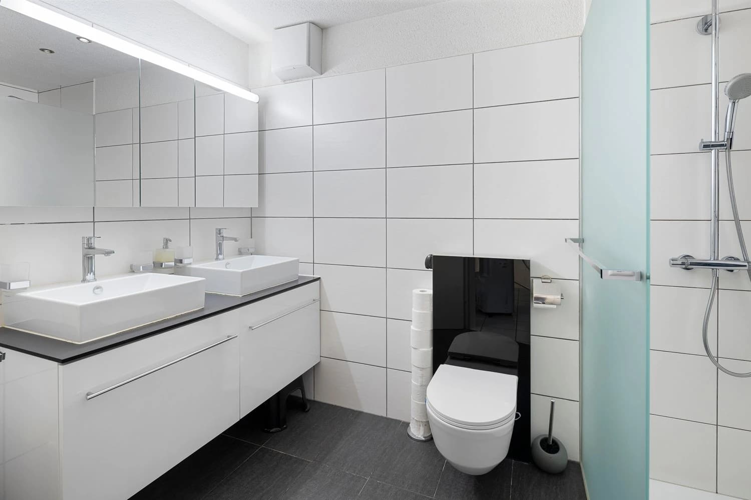 Gepflegte Familienoase mit viel Platz an zentraler Lage