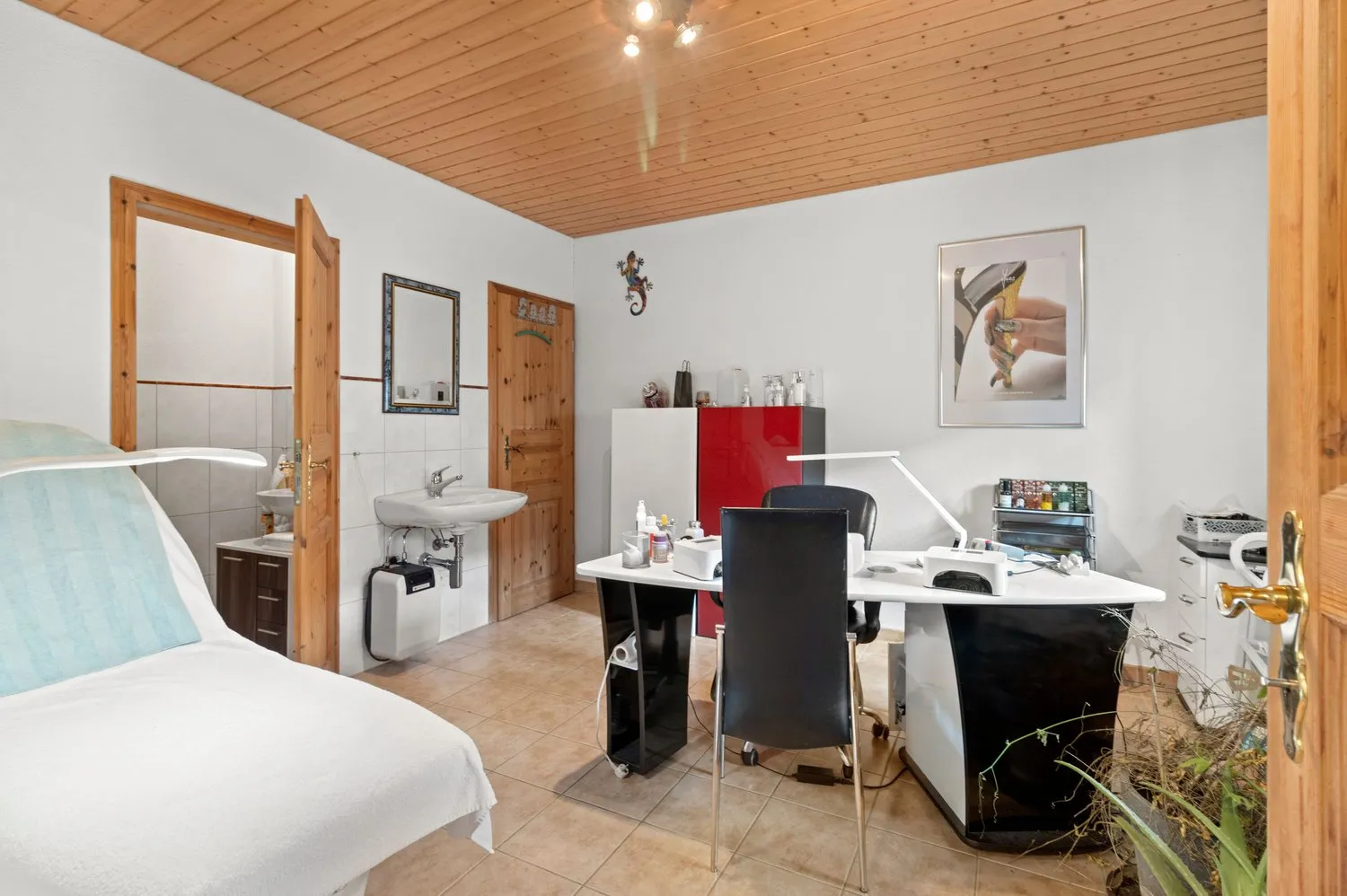 9-Zimmer Reihenmittelhaus an ruhiger und ländlicher Lage