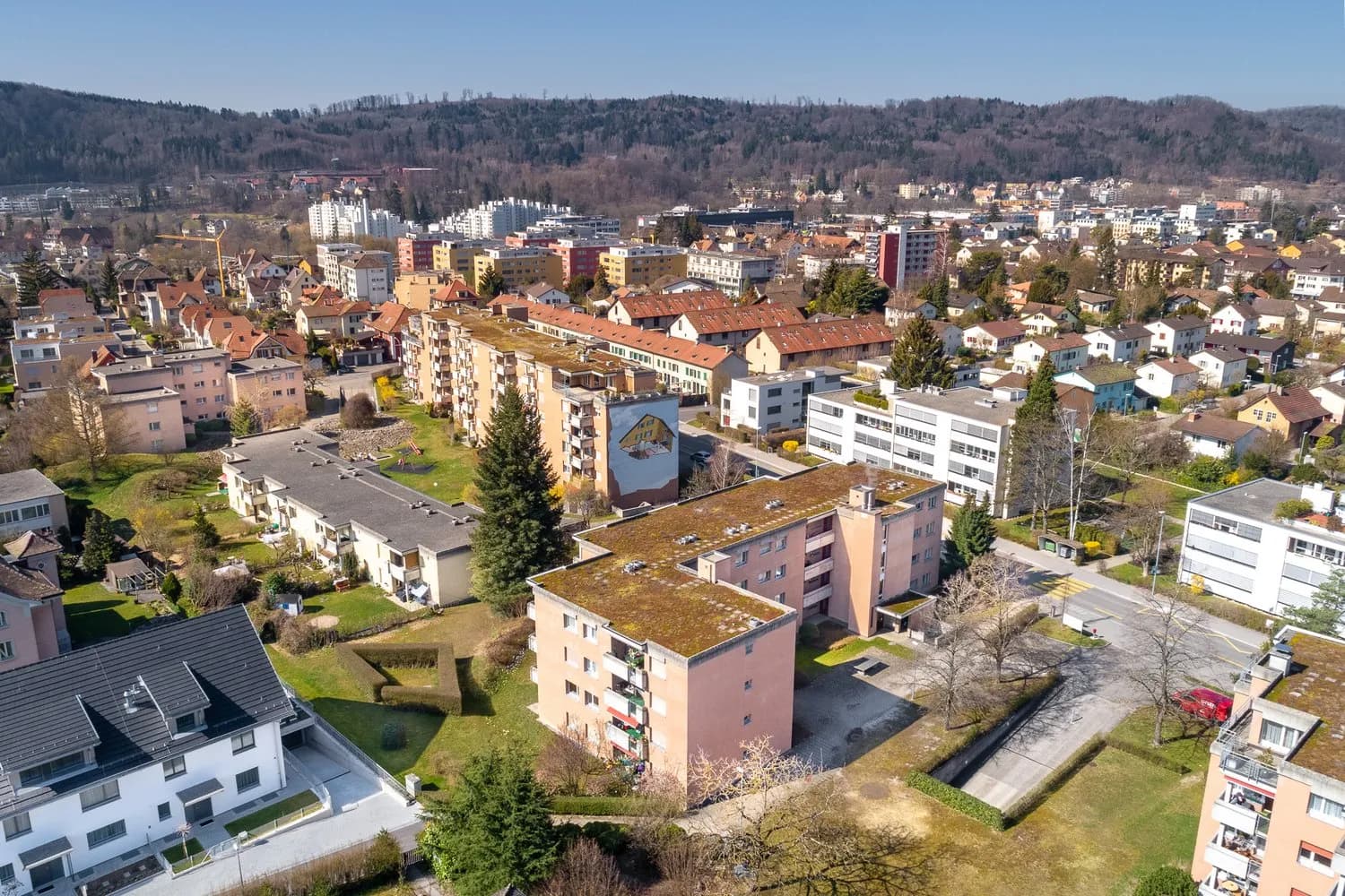 Charmante Wohnung in Limmat Nähe!