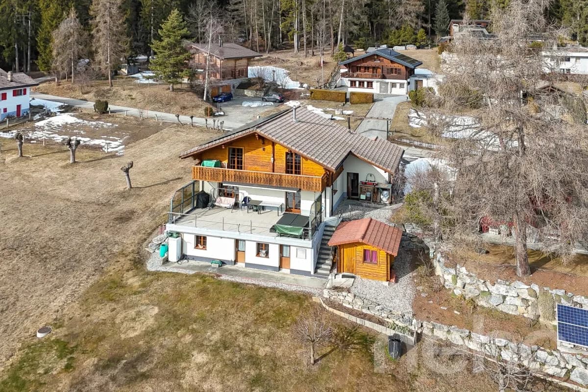 Magnifique chalet d?exception sur les hauteurs de Savièse