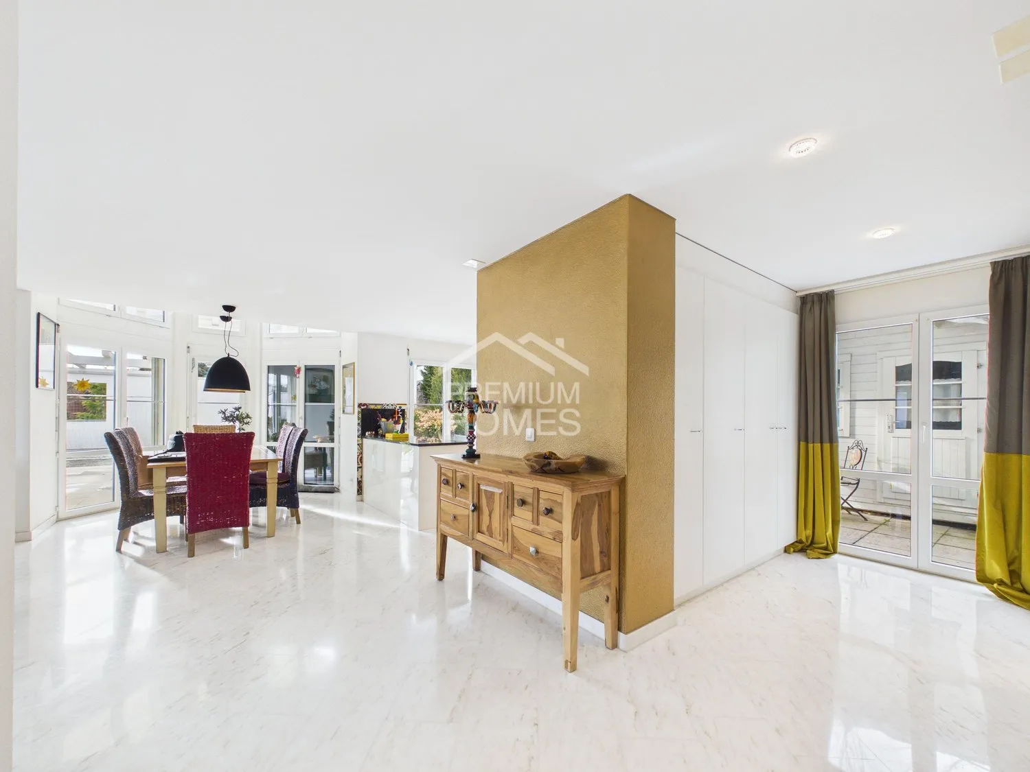 Exklusives Familienparadies