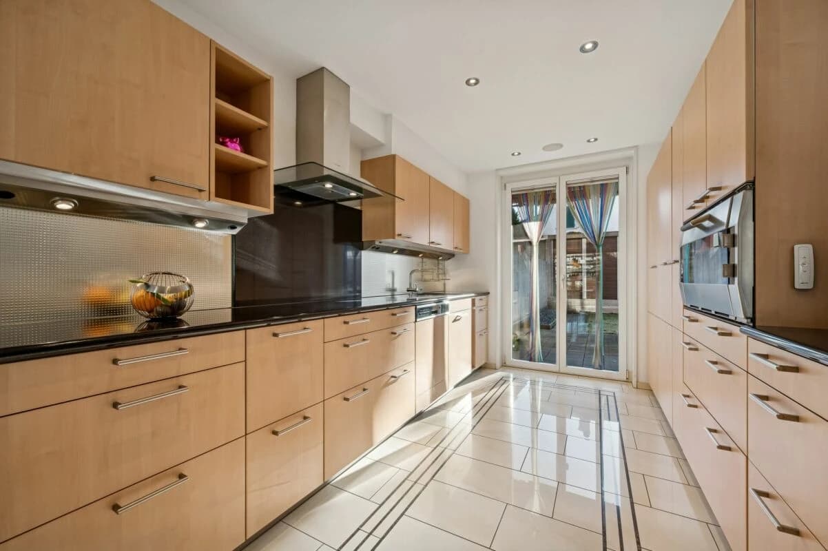 Ihre neue 4.5-Zimmer-Gartenwohnung - gehobener Ausbau trifft auf grüne Oase.