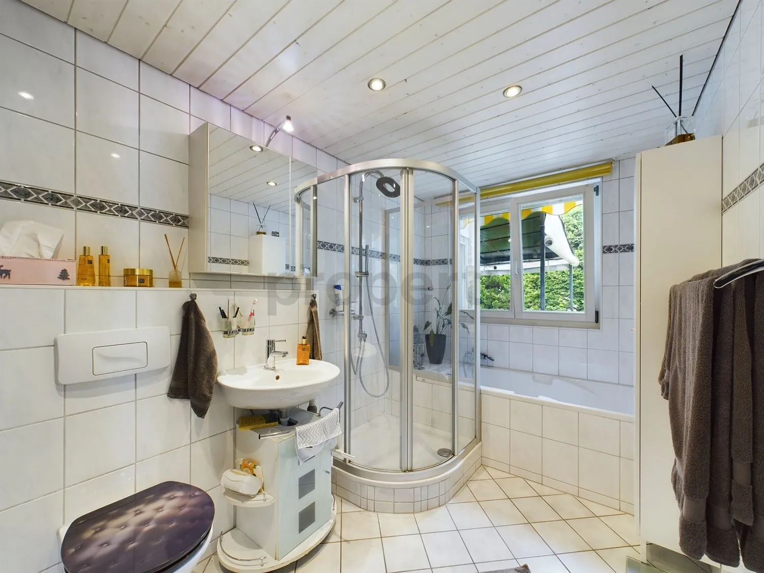 Ruhiges 2.5-Zimmer Bungalow