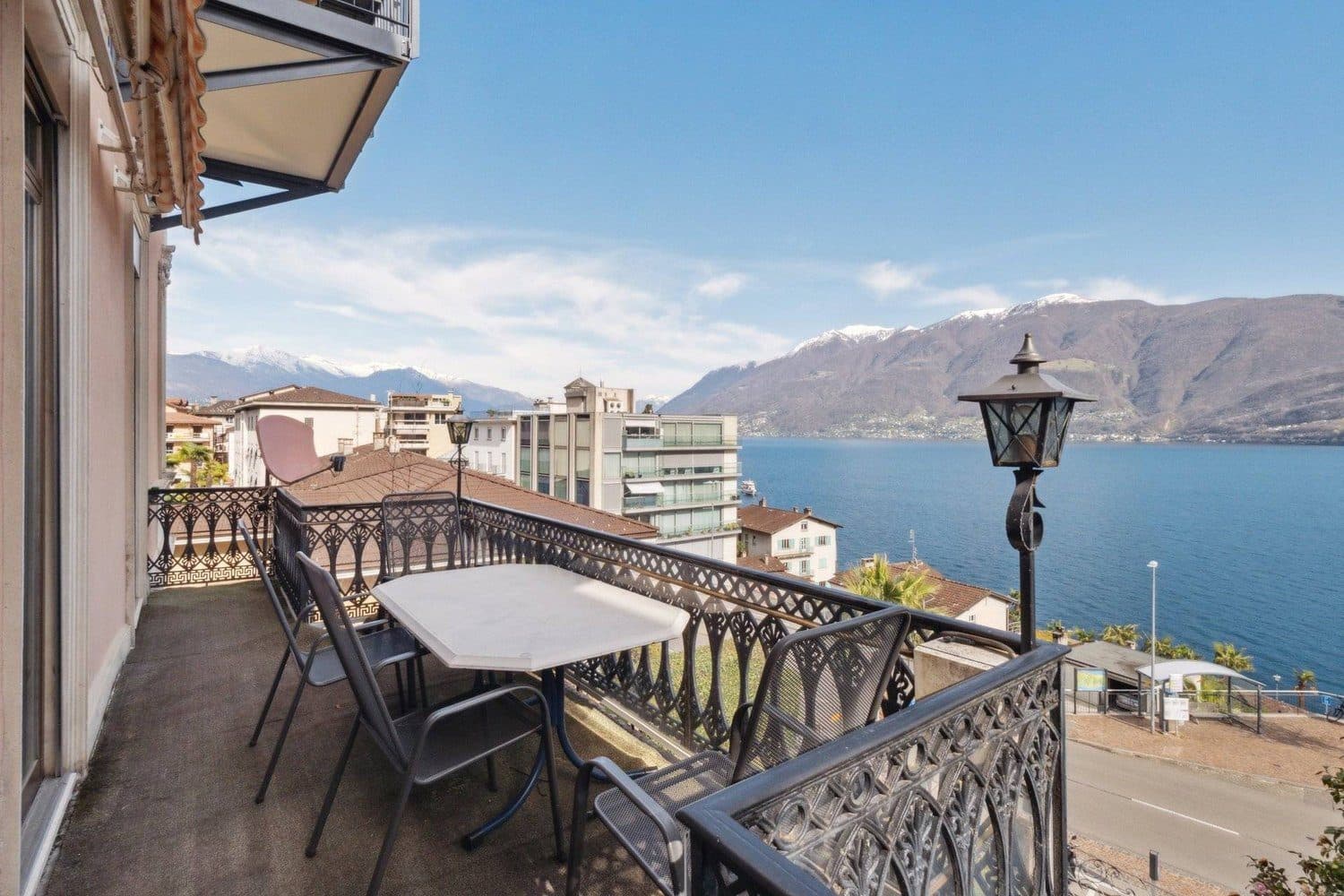 DIREKT AM LAGO MAGGIORE ZUM SPARPREIS