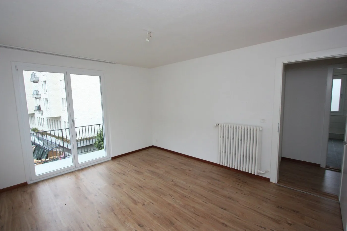 Charmante Wohnung  klassische Architektur trifft modernes Wohngefühl