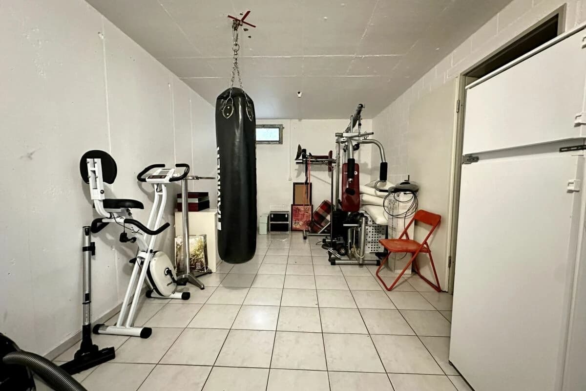 6.5-Zimmer Eck-Einfamilienhaus in Seenähe