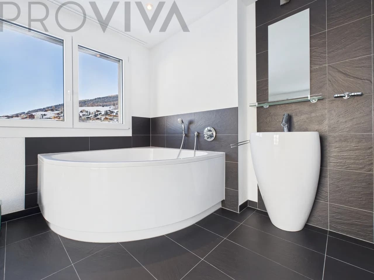 Exklusives Alpen-Apartment mit Panorama