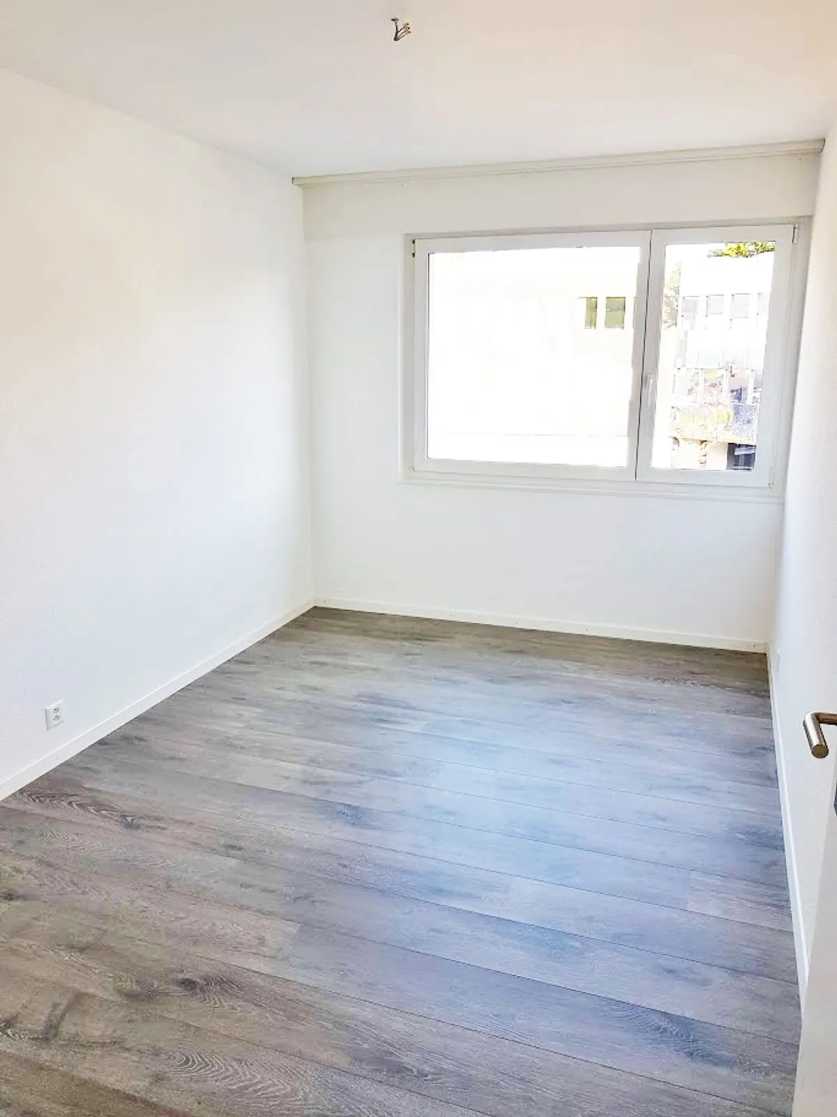 Attraktive Attika-Wohnung mit herrlichem Ausblick auf den Zürichsee in Schindellegi