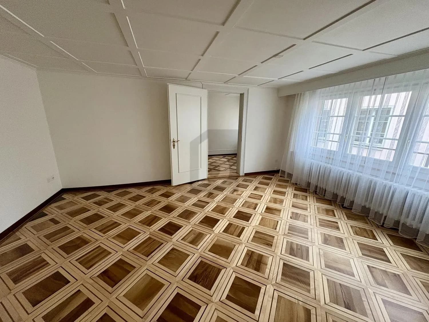 ZENTRAL, RUHIG UND FRISCH RENOVIERT