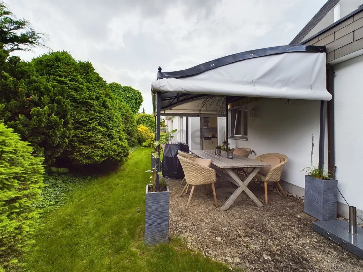 Ruhiges 2.5-Zimmer Bungalow