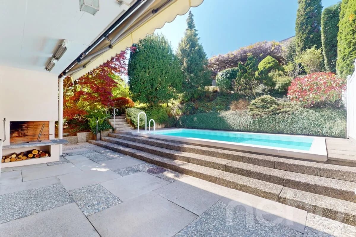 Attraktives 6.5-Zimmer Doppeleinfamilienhaus