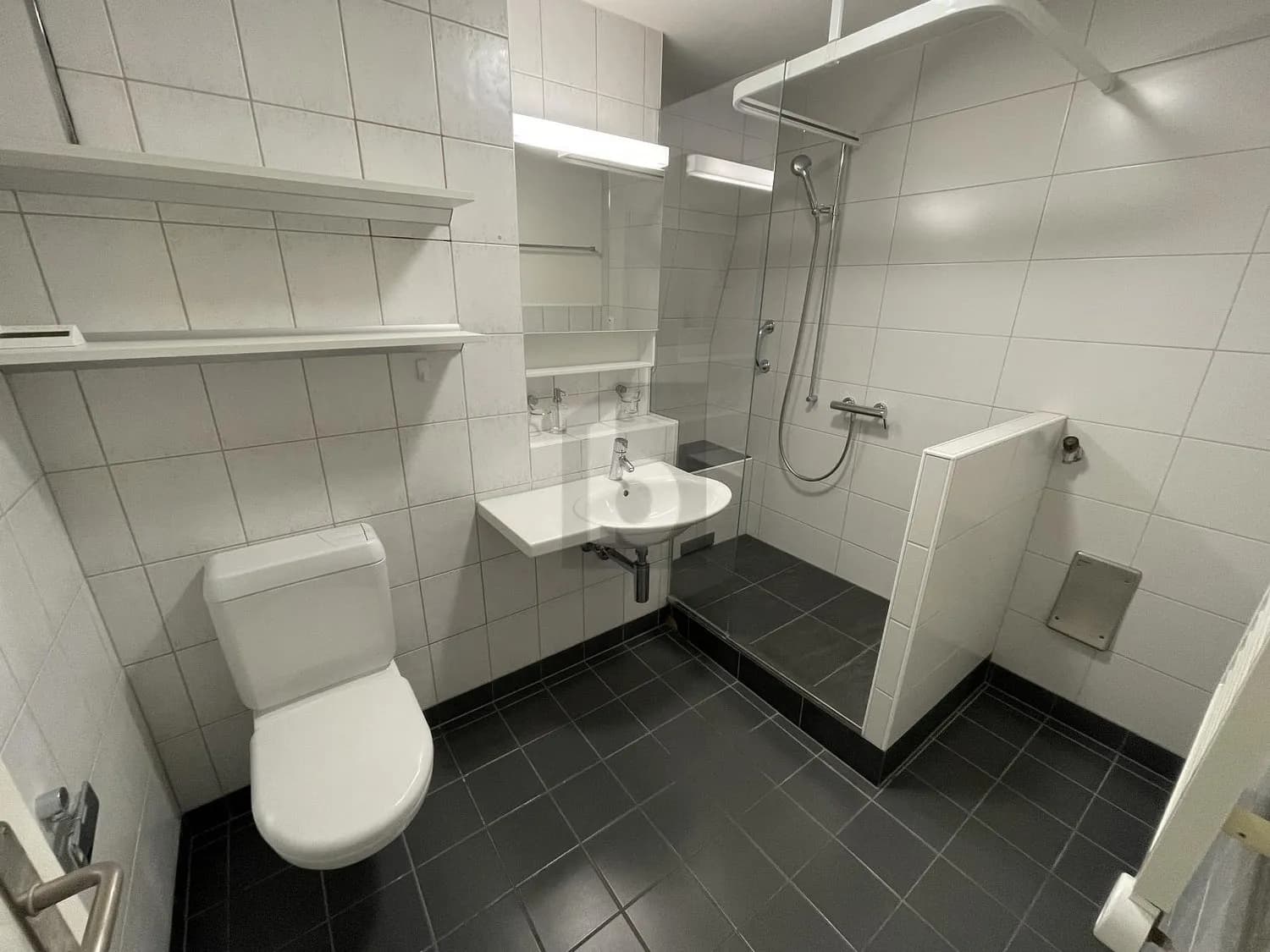 GROSSZÜGIG IM HISTORISCHEN STEDTLI!