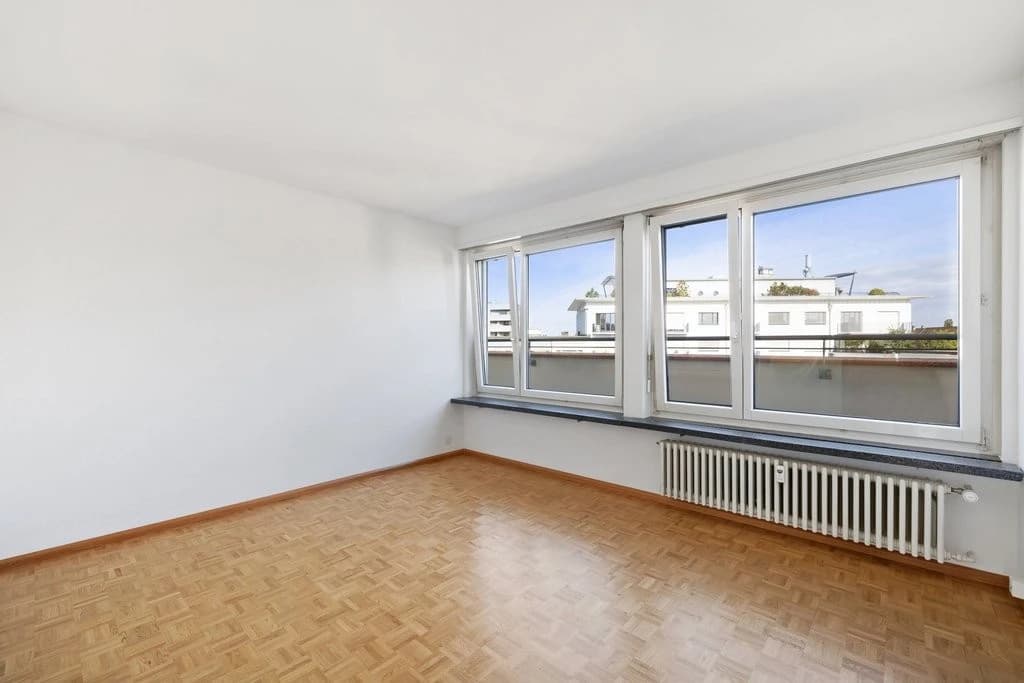 Suchen Sie eine zentrale Attikawohnung mit Dachterrasse?