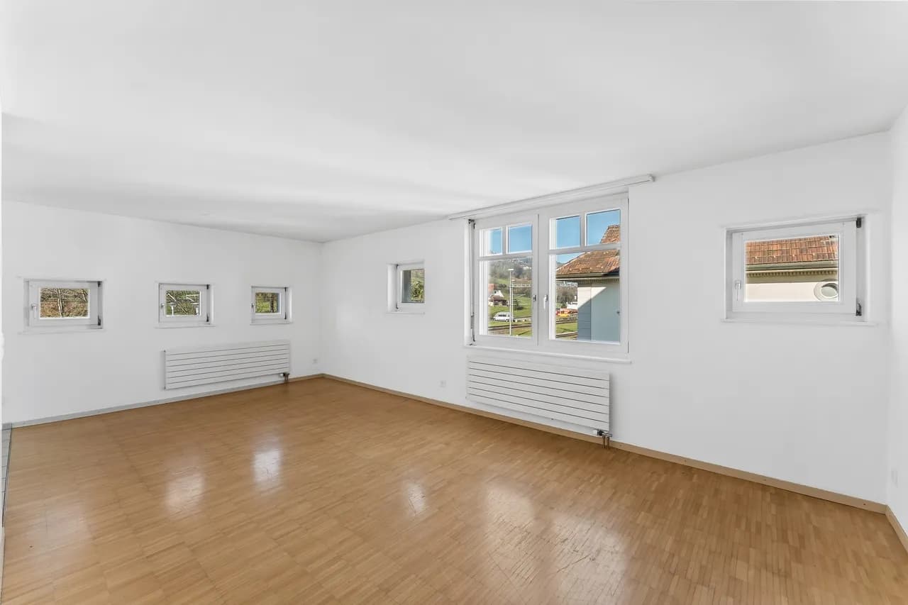 Zentrale 2.5-Zimmerwohnung in Beinwil am See - nahe Hallwilersee