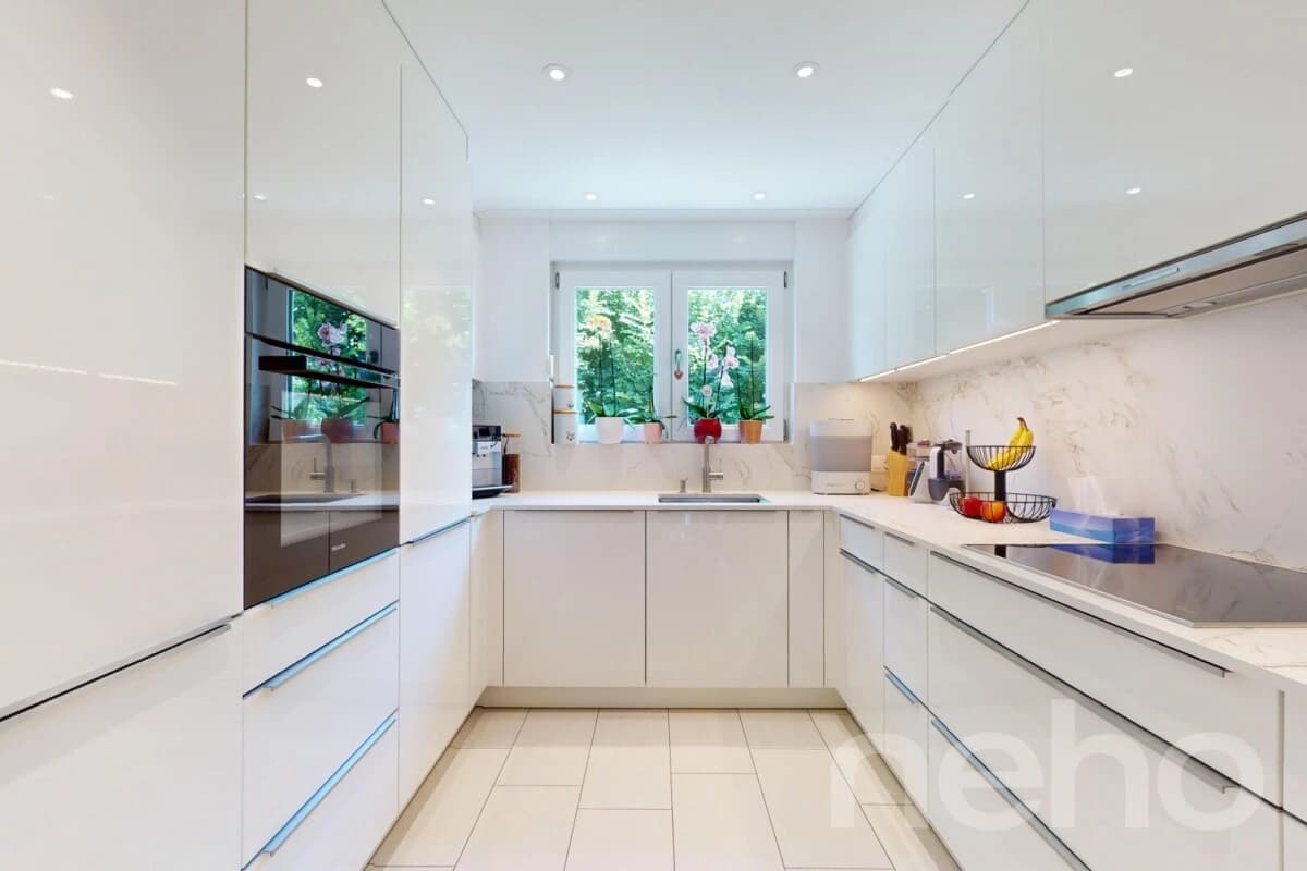 Familientraum mit Whirlpool, Garten, Terrassen und viel Platz