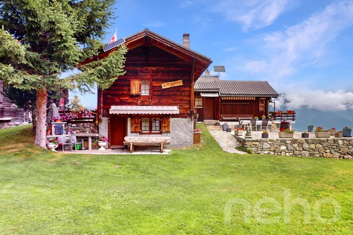 Superbe Chalet avec Terrain à Unterbäch (VS)