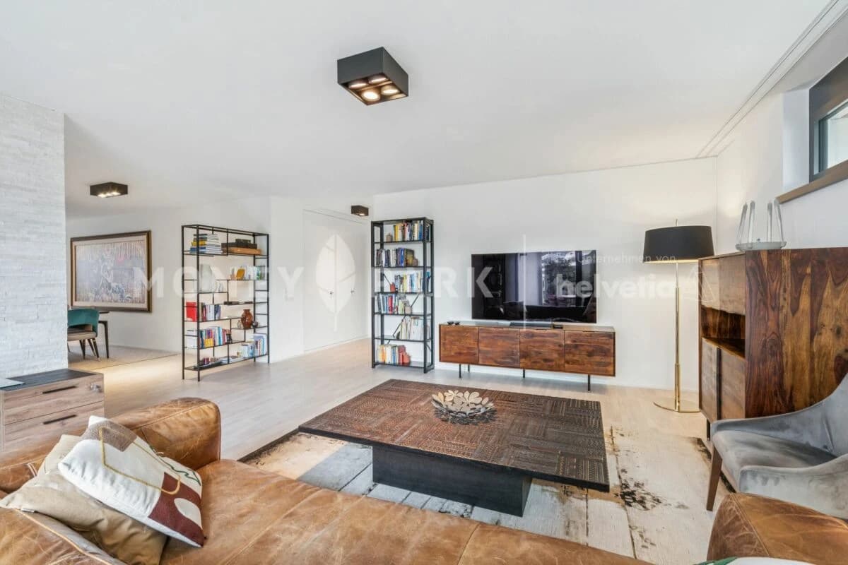 Exklusive 2.5-Zimmer-Wohnung mit zwei grossen Terrassen und viel Privatsphäre