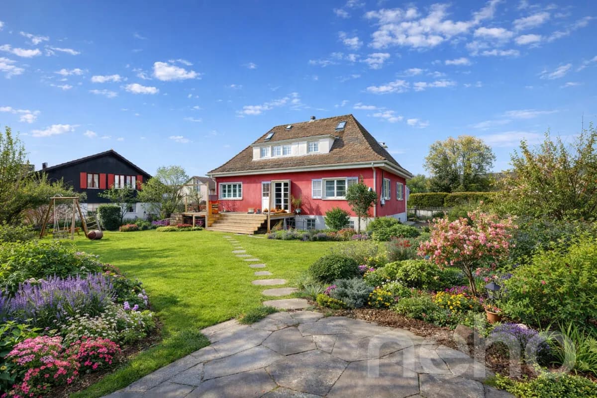 Sonniges Familien-Bijou: Gourmet-Küche, Sauna & idyllischer Garten