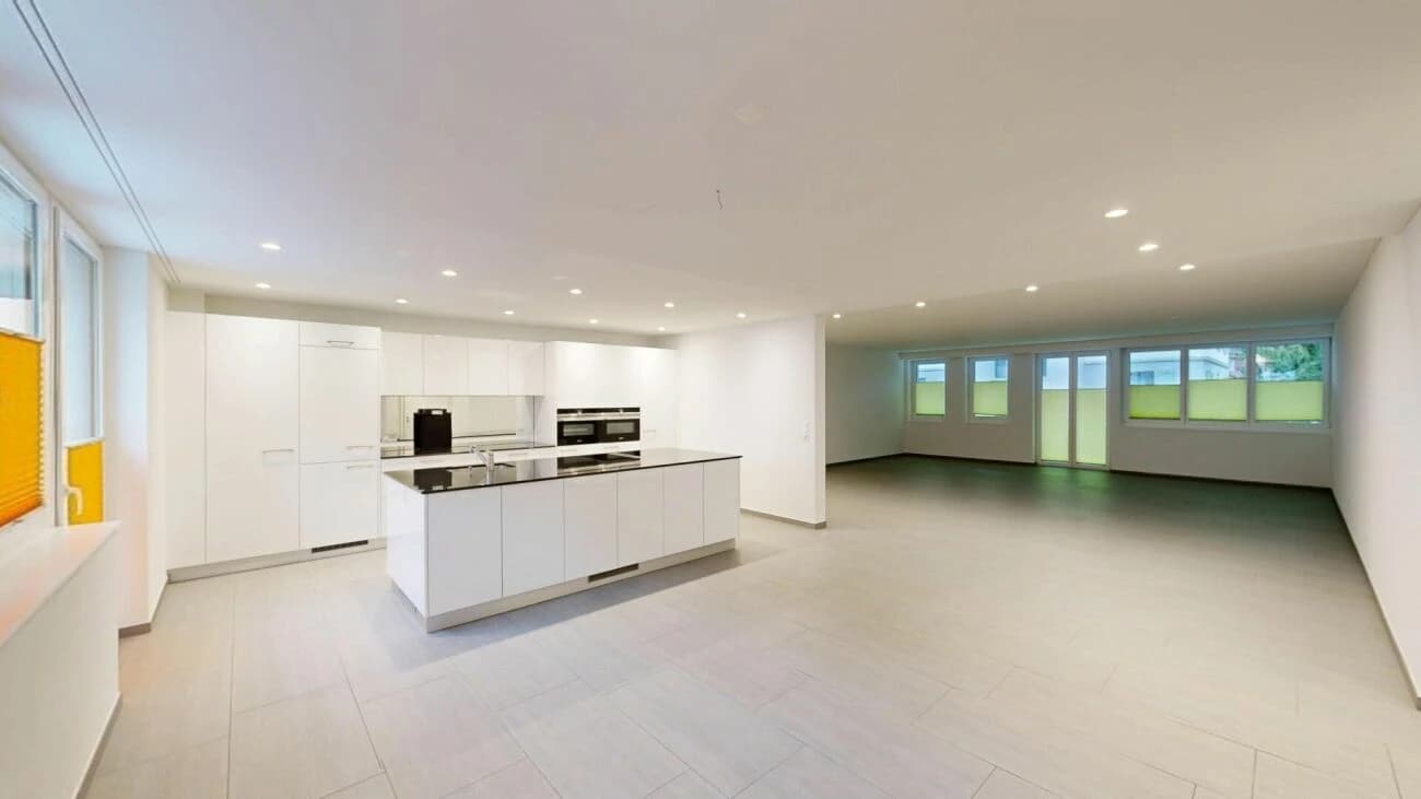 Modernes Wohnen mit viel Raum - 177 m², Südbalkon & grosszügiger Sitzplatz in Müllheim