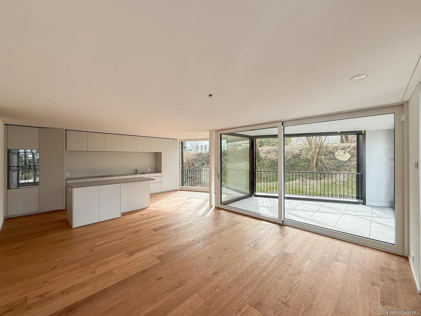 Neue Eigentumswohnung zum sofortigen Einziehen.