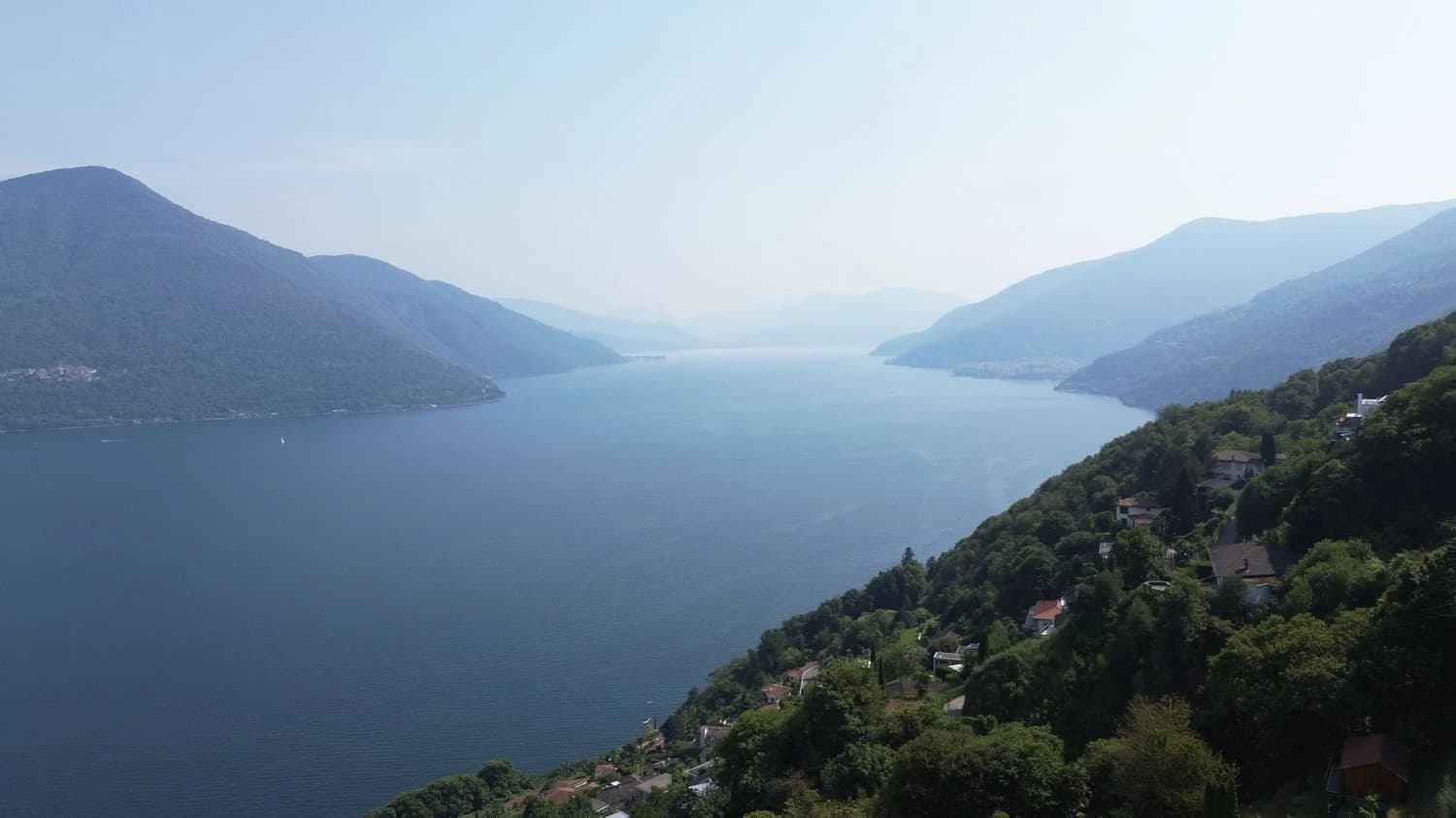 3.5-Zimmer Haus - Wohnoase mit Panoramablick auf den Lago MaggioreCasa da sogno con vista lago a Brissago  perfetta come residenza o casa vacanza