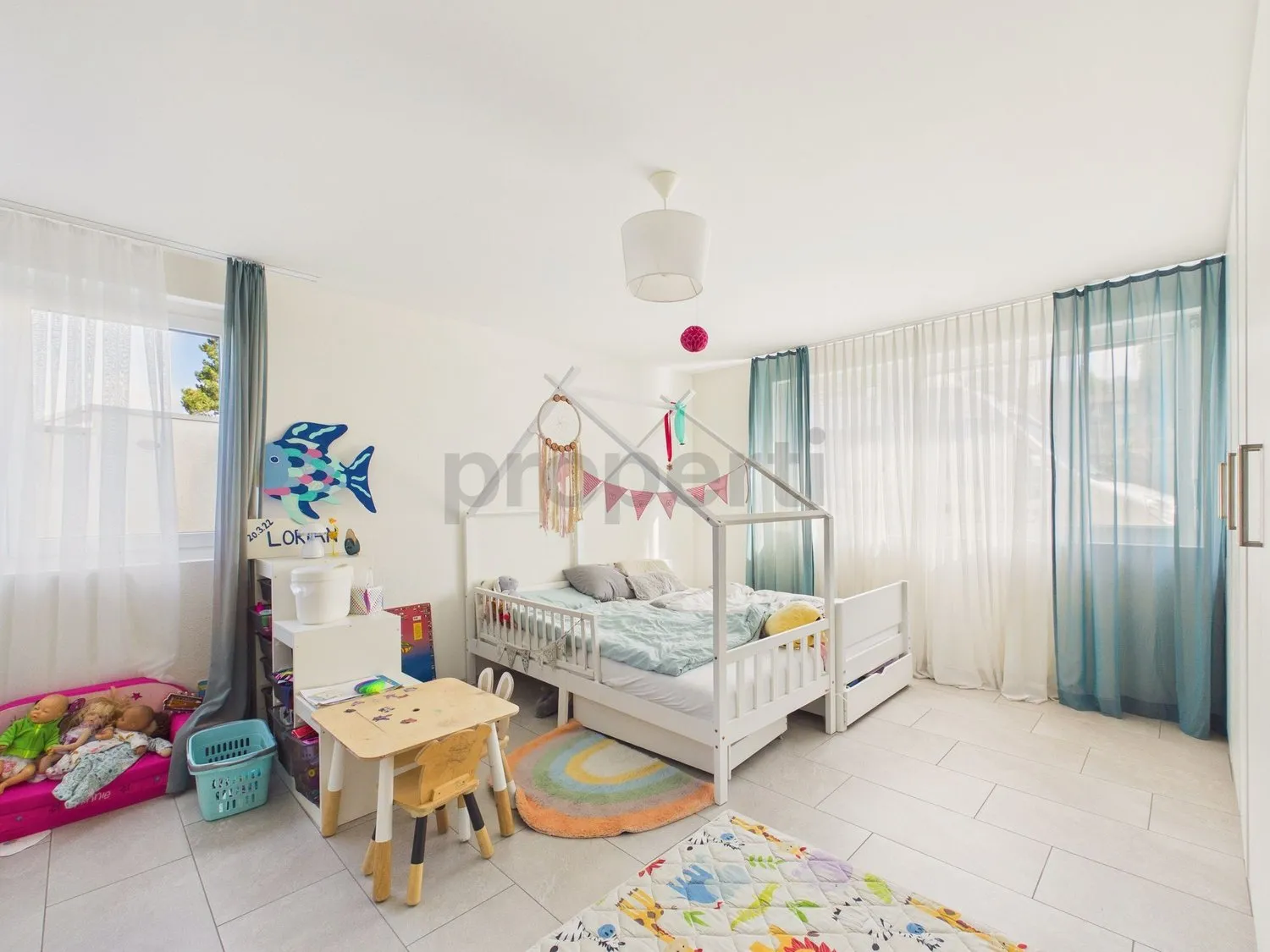 Moderne 3.5-Zimmer-Wohnung mit Liftkomfort, Menziken