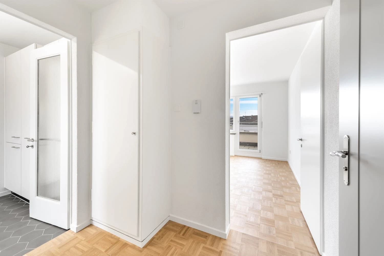 Frisch saniert - Zentral - Modern - Ihr neues Zuhause?