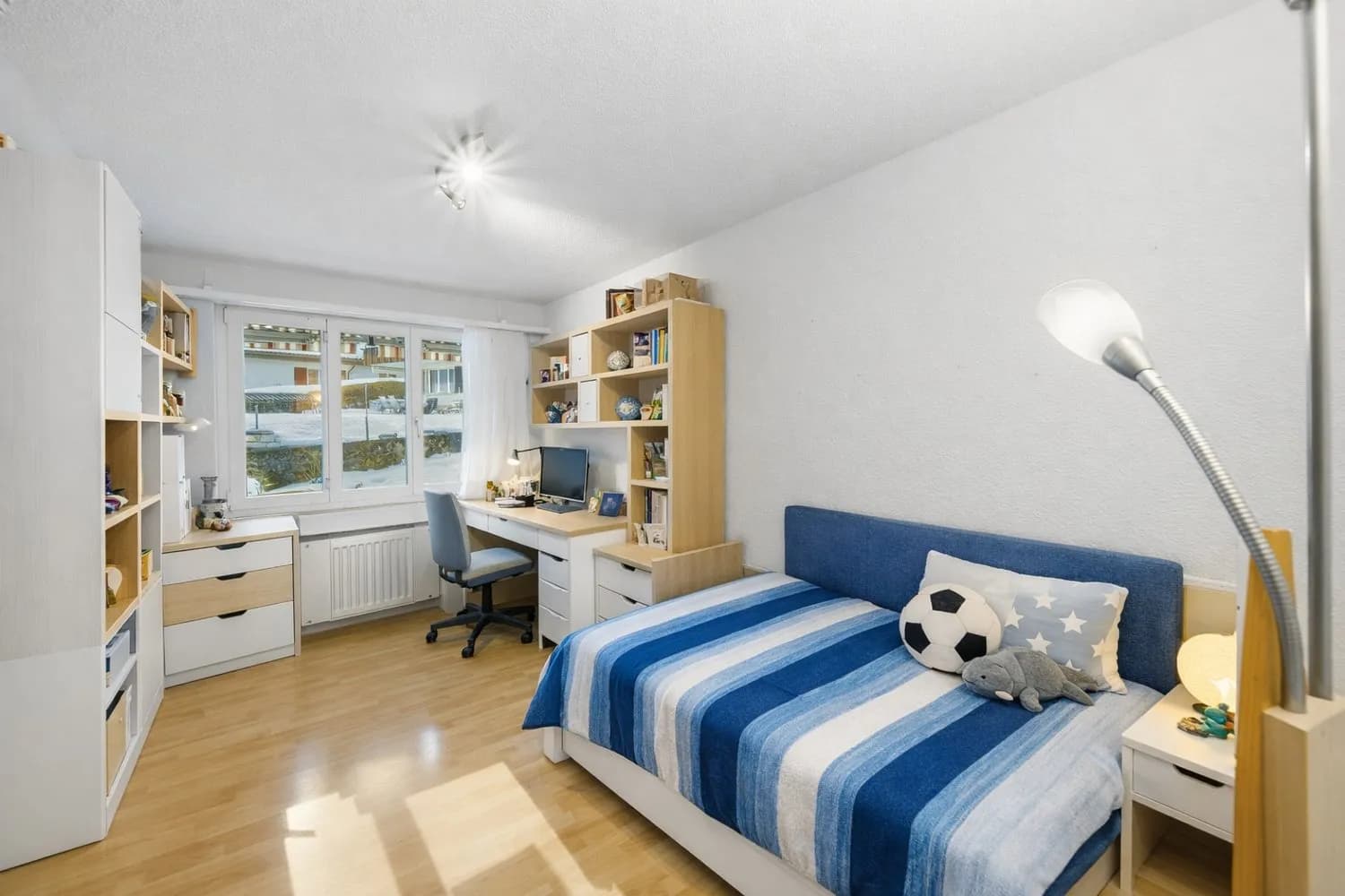 WOHNEN MIT ALPENPANORAMA - 4.5 ZIMMER GARTENWOHNUNG