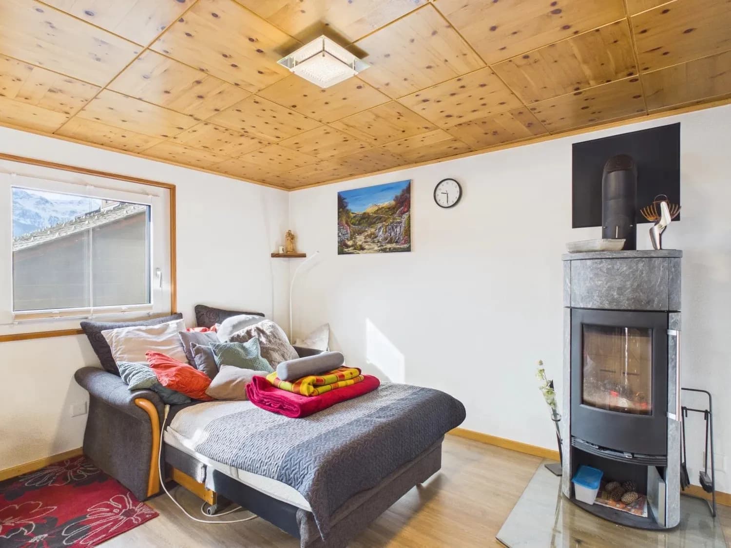 Haus mit Sitzplatz, Remise und Garage in Feschel