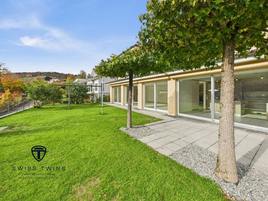 Grosszügiges und modernes Wohnerlebnis mit traumhafter Aussicht am Sonnenberg