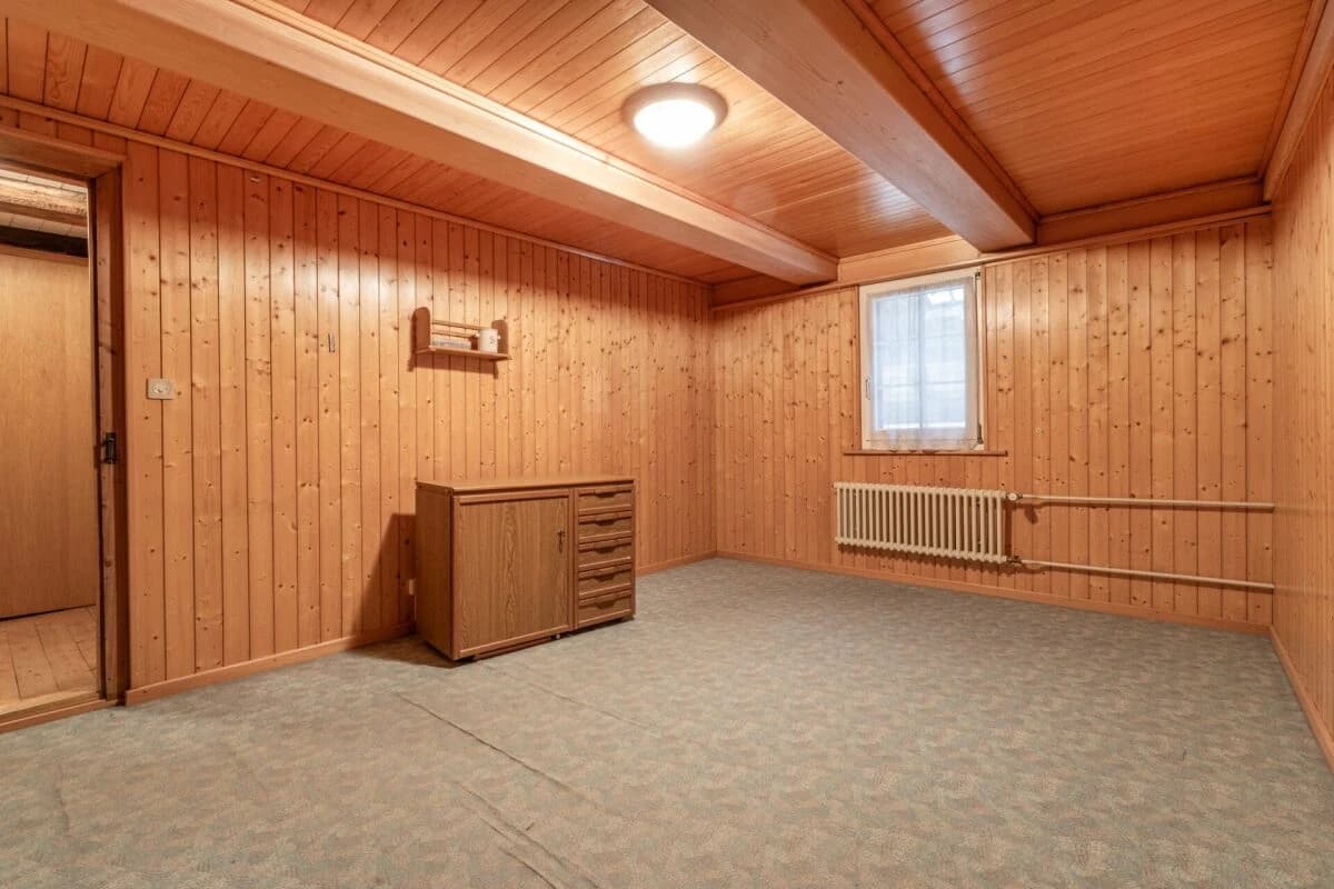 Potenzialreiches Bauernhaus mit drei Wohneinheiten und Scheune