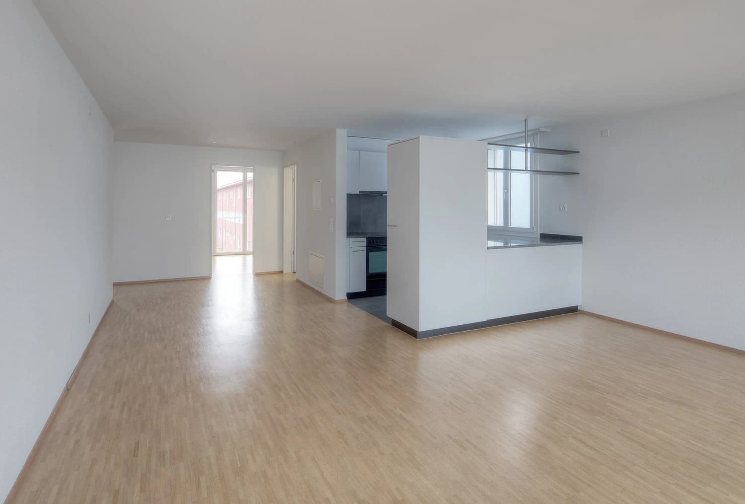 Hochwertige, elegante Wohnung mit 30m² Balkon!