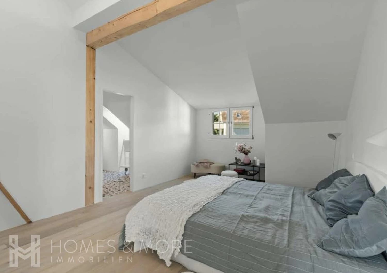 MODERN, HELL UND STILVOLL WOHNEN