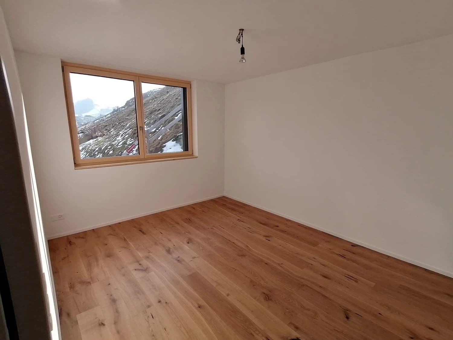 Moderne 3.5-Zimmer-Wohnung mit schöner Terrasse in Bütschwil-Ganterschwil - Erstbezug!