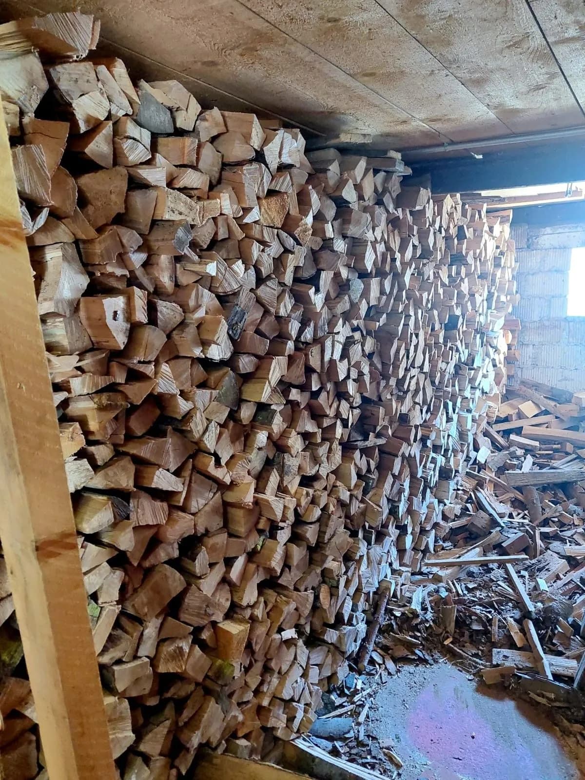 Haus mit Werkstatt & über 100 m² Nebenflächen  ideal für Wohnen und Arbeiten in Disentis